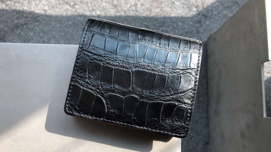 名刺入&マネークリップになる小さいミニマル二つ折り財布|愛用者の声 #1